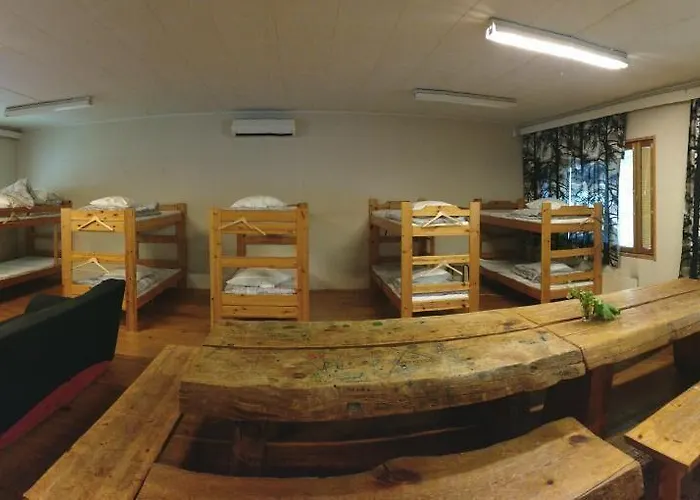 Partiotalon Retkeilymaja - Scouts بيت شباب يونسو