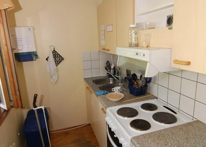 Partiotalon Retkeilymaja - Scouts * يونسو